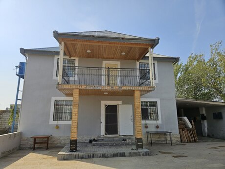 5 otaq · 2 000 m² · 1/1 mərtəbə, Novxanı