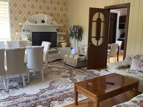 Pirşağıda 7 otaqlı həyət evi satılır, 300 m², 325 000 AZN, şəkil 3 / 12