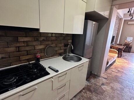 Сдаётся 1-комнатная квартира в новостройке, Nəriman Nərimanov, 55 м², 650 AZN/мес, фото 5 / 11