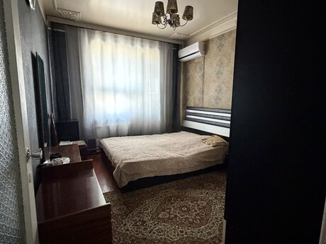 Əhmədlidə 3 otaqlı köhnə tikili mənzil satılır, 80 m², 202 000 AZN, şəkil 2 / 12