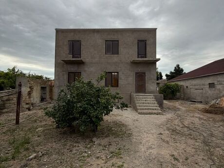 Şüvəlanda 8 otaqlı həyət evi satılır, 300 m², 155 000 AZN, şəkil 2 / 12