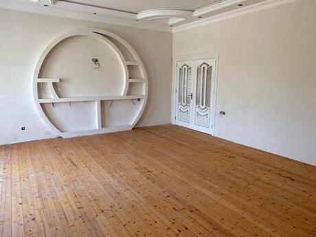 Sarayda 7 otaqlı həyət evi satılır, 250 m², 175 000 AZN, şəkil 4 / 12