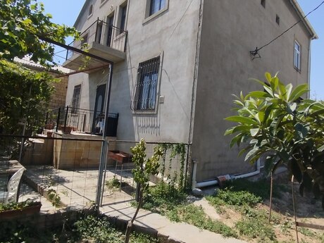 6 otaqlı ev, 300 m², Sulutəpə, 199 000 AZN