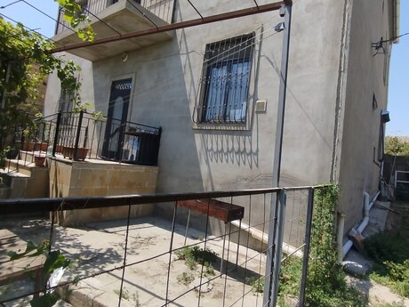 Sulutəpədə 6 otaqlı həyət evi satılır, 300 m², 199 000 AZN, şəkil 2 / 12
