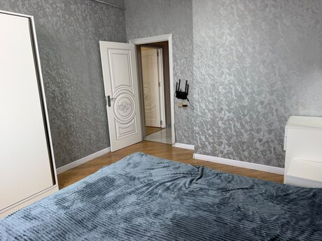 Yeni Bakı kompleksində 2 otaqlı yeni tikili mənzil kirayə verilir, 40 m², 400 AZN/ay, şəkil 2 / 12