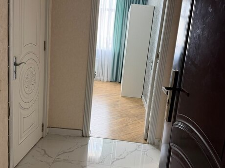 Yeni Bakı kompleksində 2 otaqlı yeni tikili mənzil kirayə verilir, 40 m², 400 AZN/ay, şəkil 5 / 12