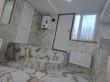 İnşaatçılarda 3 otaqlı həyət evi satılır, 62 m², 113 000 AZN, şəkil 3 / 12