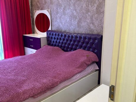 5-ci mikrorayonda 2 otaqlı yeni tikili mənzil kirayə verilir, 75 m², 650 AZN/ay, şəkil 2 / 10