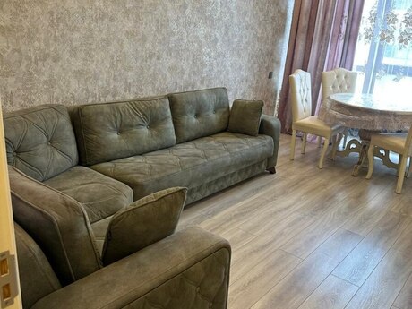 5-ci mikrorayonda 2 otaqlı yeni tikili mənzil kirayə verilir, 75 m², 650 AZN/ay, şəkil 4 / 10