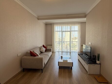 3-room new-build apartment for rent in Azadlıq Residence, 128 m², 1 300 AZN/mo, photo 2 / 12
