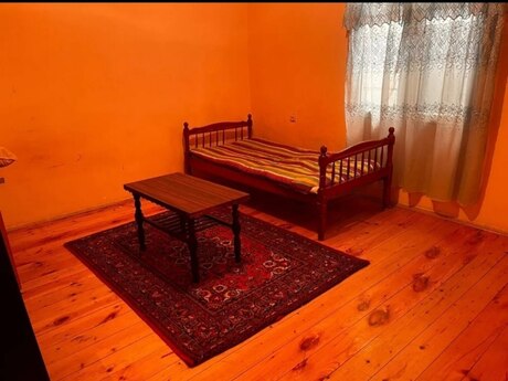 2 otaqlı ev, 70 m², 20 Yanvar, 110 AZN