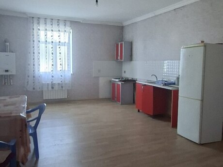 3 otaqlı ev, 120 m², Binə, 400 AZN