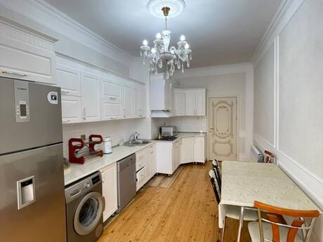 Сдаётся 3-комнатная квартира в новостройке, Şah İsmayıl Xətai, 155 м², 1 200 AZN/мес, фото 4 / 12