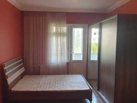 Yasamalda 1 otaqlı köhnə tikili mənzil kirayə verilir, 40 m², 547 AZN/ay, şəkil 2 / 12