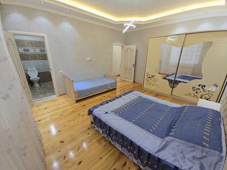 2 otaqlı ev, 100 m², Binə, 450 AZN