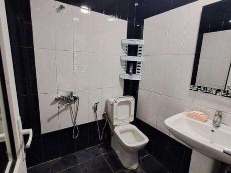 Abşeronda 2 otaqlı yeni tikili mənzil kirayə verilir, 55 m², 480 AZN/ay, şəkil 4 / 9