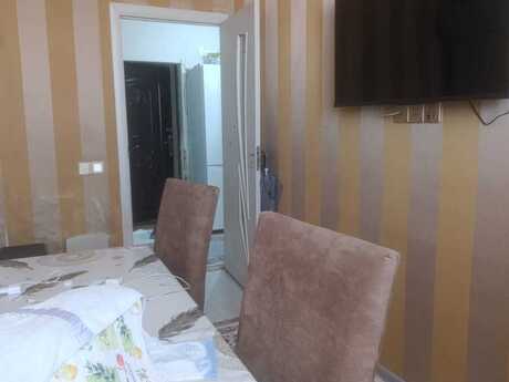 Abşeronda 2 otaqlı köhnə tikili mənzil satılır, 40 m², 74 000 AZN, şəkil 2 / 9