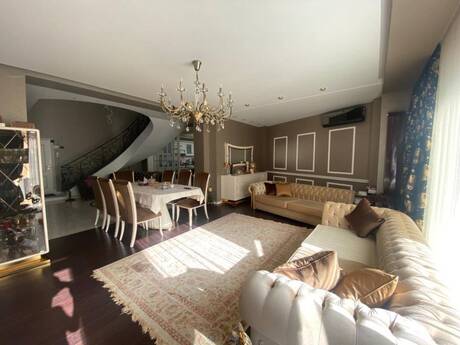 Elmlər Akademiyasında 4 otaqlı həyət evi satılır, 180 m², 500 000 AZN, şəkil 2 / 12