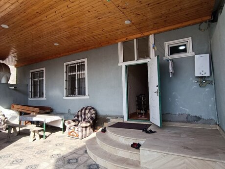 4 otaq · 130 m² · 1/1 mərtəbə, Masazır