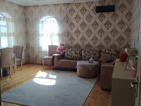 Sarayda 6 otaqlı həyət evi satılır, 171 m², 85 000 AZN, şəkil 2 / 12