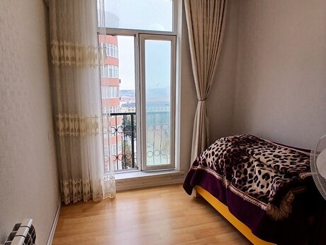 Abşeronda 3 otaqlı yeni tikili mənzil satılır, 75 m², 135 000 AZN, şəkil 3 / 7