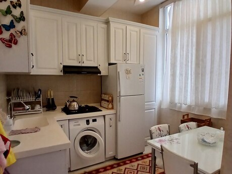 Abşeronda 3 otaqlı yeni tikili mənzil satılır, 75 m², 135 000 AZN, şəkil 4 / 7