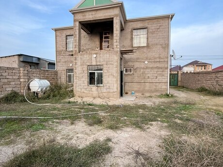 7-комн. · 260 m²