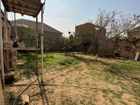 Binədə 4 otaqlı həyət evi satılır, 125 m², 79 000 AZN, şəkil 2 / 9