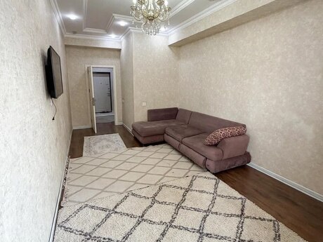 2 otaq · 88 m² · 4/14 mərtəbə, Abşeron