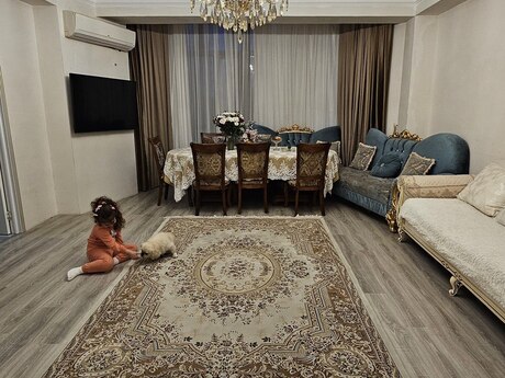 3 otaq · 95 m² · 3/17 mərtəbə, Azadlıq Prospekti