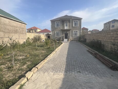 6-комн. · 200 m² · 1/1 этаж, Saray