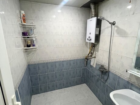 Сдаётся 2-комнатная квартира в старом фонде, 1-ci mikrorayon, 50 м², 550 AZN/мес, фото 5 / 12