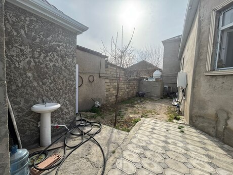 Məmmədlidə 4 otaqlı həyət evi satılır, 110 m², 130 000 AZN, şəkil 3 / 12
