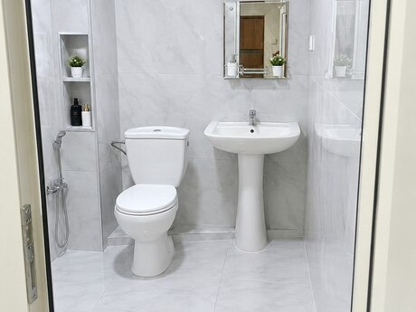 8-ci mikrorayonda 1 otaqlı köhnə tikili mənzil satılır, 38 m², 126 500 AZN, şəkil 5 / 5