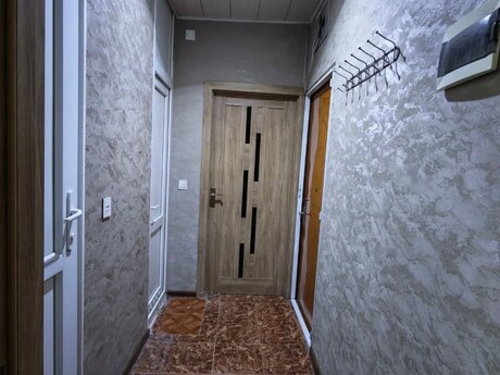 2-room old-build apartment for rent in Memar Əcəmi, 46 m², 600 AZN/mo, photo 4 / 12