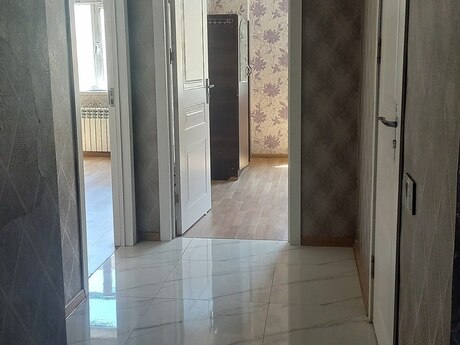 Qurtuluş 93 kompleksində 3 otaqlı yeni tikili mənzil satılır, 82 m², 110 000 AZN, şəkil 4 / 12