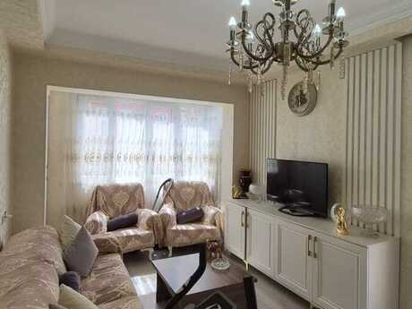 1 rooms · 65 m² · floor 8/9, 8-ci mikrorayon