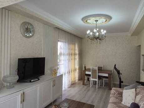 1-room old-build apartment for sale in 8-ci mikrorayon, 65 m², 191 000 AZN, photo 3 / 12