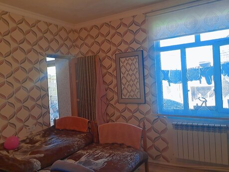 Binəqədidə 2 otaqlı həyət evi satılır, 70 m², 46 000 AZN, şəkil 3 / 7