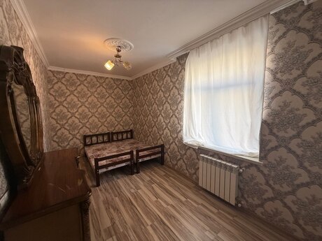 Neftçilərdə 2 otaqlı köhnə tikili mənzil kirayə verilir, 50 m², 600 AZN/ay, şəkil 3 / 7