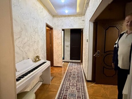 Azadlıq Prospektidə 5 otaqlı köhnə tikili mənzil satılır, 120 m², 280 000 AZN, şəkil 4 / 12