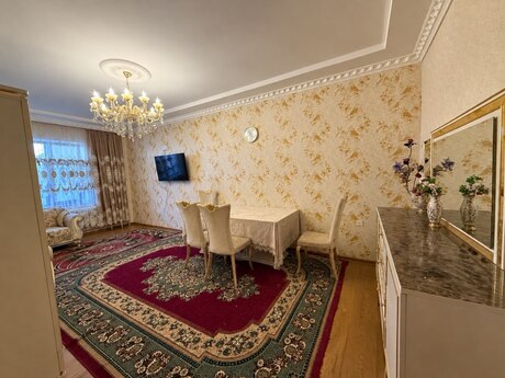 Продаётся 4-комнатный дом, 28 May, 110 м², 135 000 AZN, фото 2 / 9