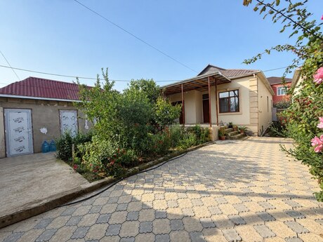 4 otaq · 110 m² · 1/1 mərtəbə, 28 May küçəsi