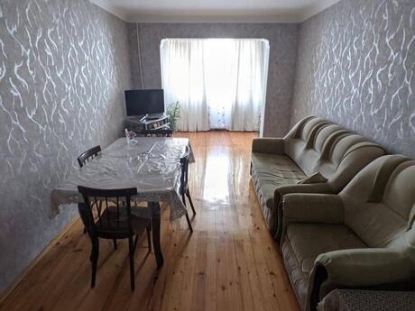 4 otaqlı mənzil, 100 m², Nizami, 225 000 AZN