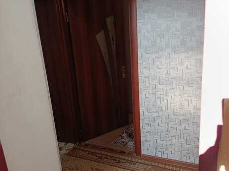 Avtovağzalda 2 otaqlı köhnə tikili mənzil kirayə verilir, 36 m², 450 AZN/ay, şəkil 3 / 6