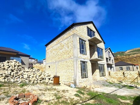 Badamdarda 6 otaqlı həyət evi satılır, 240 m², 250 000 AZN, şəkil 2 / 10