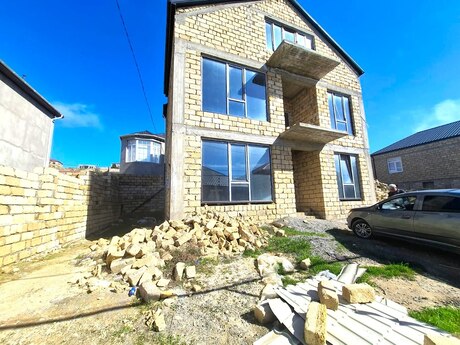 Badamdarda 6 otaqlı həyət evi satılır, 240 m², 250 000 AZN, şəkil 3 / 10
