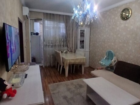 3 rooms · 55 m² · floor 3/5, 7-ci mikrorayon