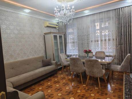 3 otaq · 70 m² · 1/5 mərtəbə, 28 May