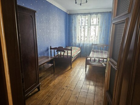 3-room old-build apartment for rent in Elmlər Akademiyası, 65 m², 700 AZN/mo, photo 3 / 6